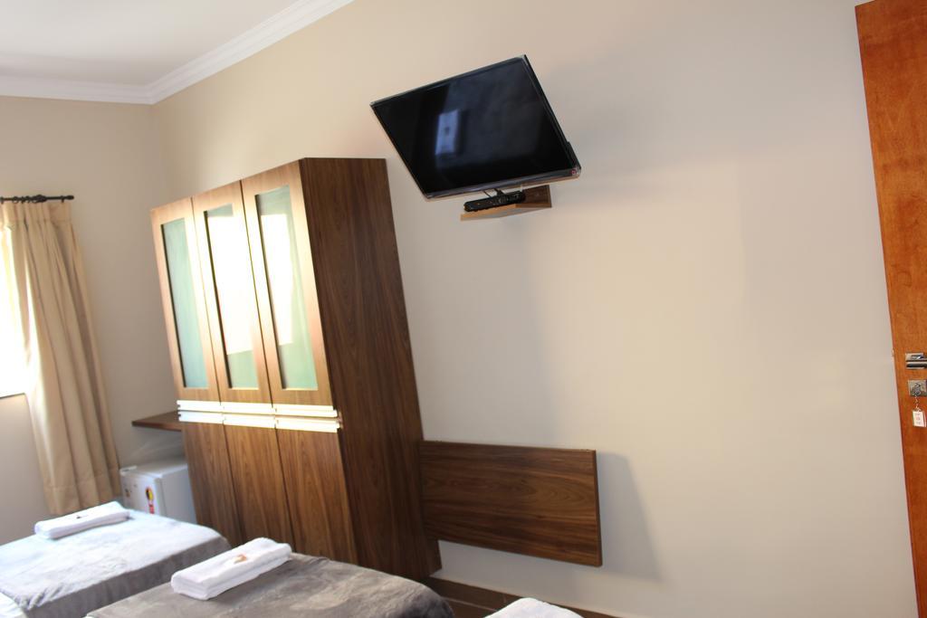Hotel Albatroz Убераба Экстерьер фото